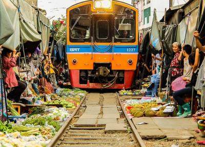 بازار مائه کلونگ در تایلند