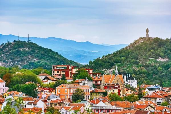 تور ارزان بلغارستان: چرا باید از پلوودیو در بلغارستان بازدید کرد؛ نامزد مرکز فرهنگی اروپا در سال 2019