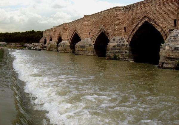 پل هفت چشمه؛ یادگار تاریخی صفویه در اردبیل
